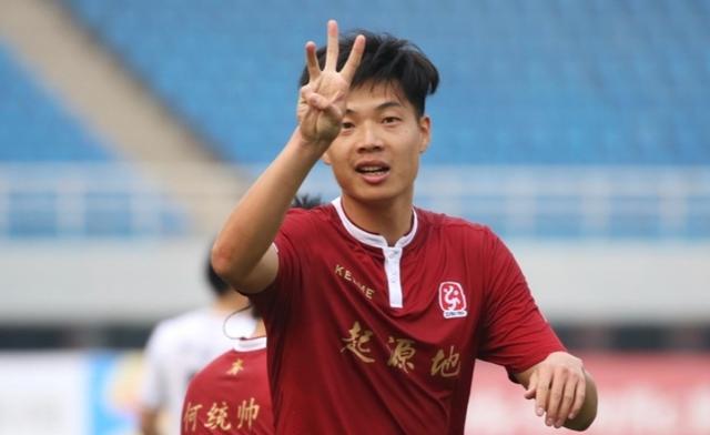鲁能主场擒鲁能，继续保持不败战绩