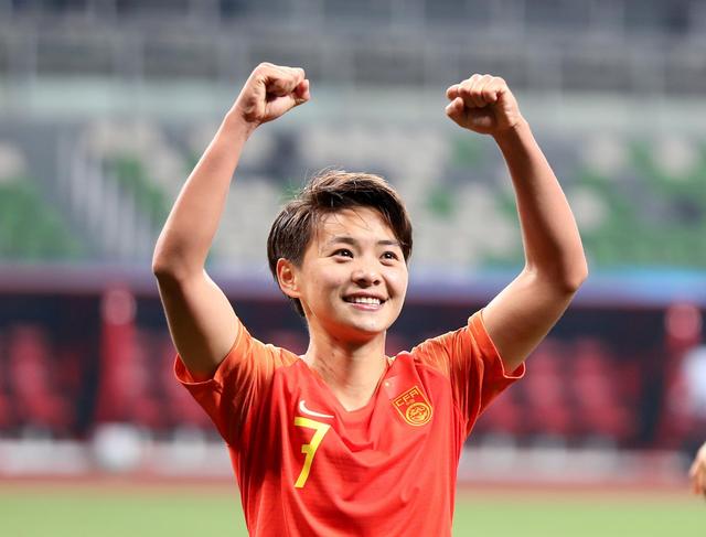 中国女足再获胜利，表现出色